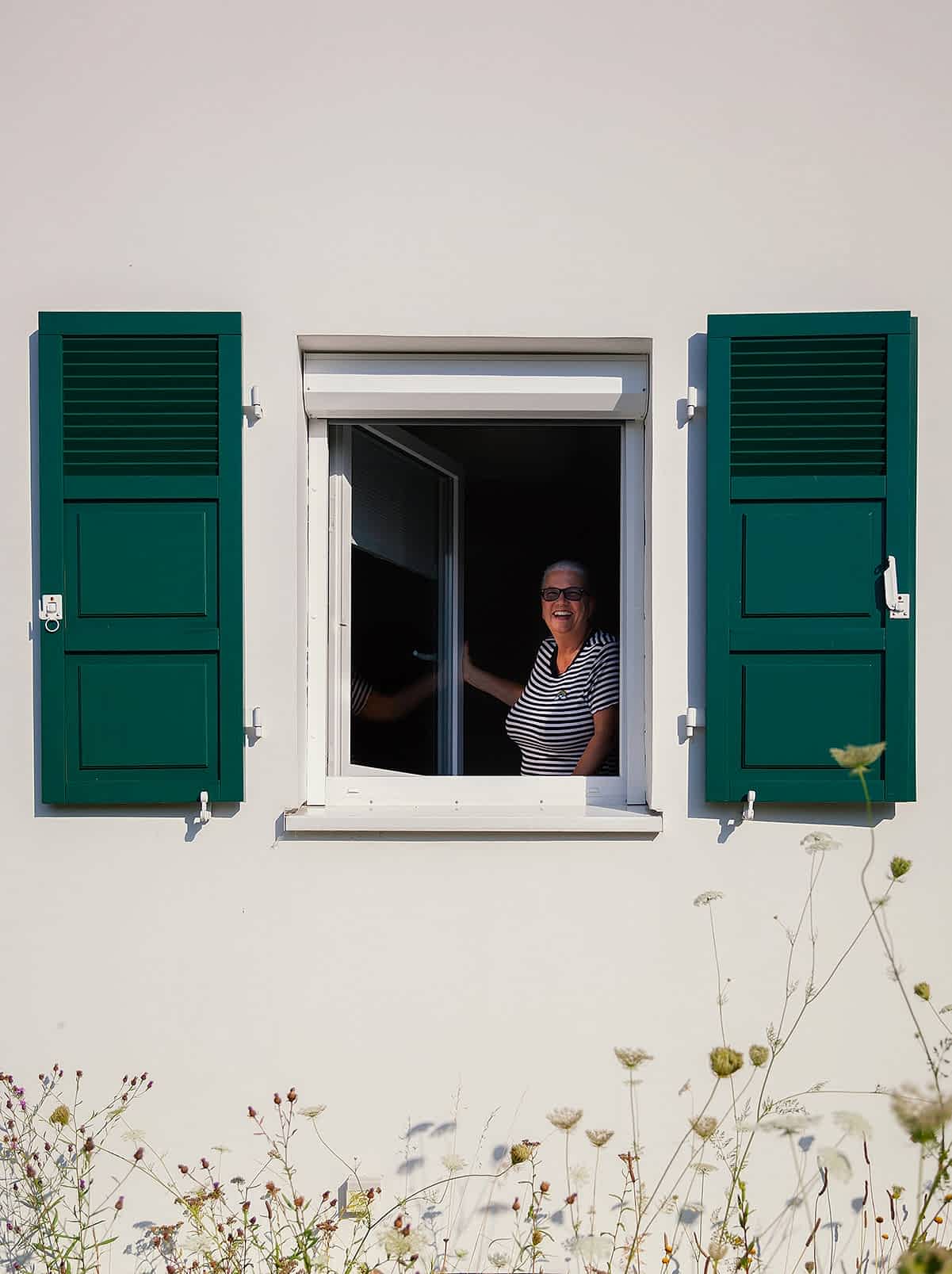 Neue Fenster bei Familie Arndt Familie Arndt ist von Ihren neuen fenstern und dem Service der Deutschen Fensterbau begeistert,